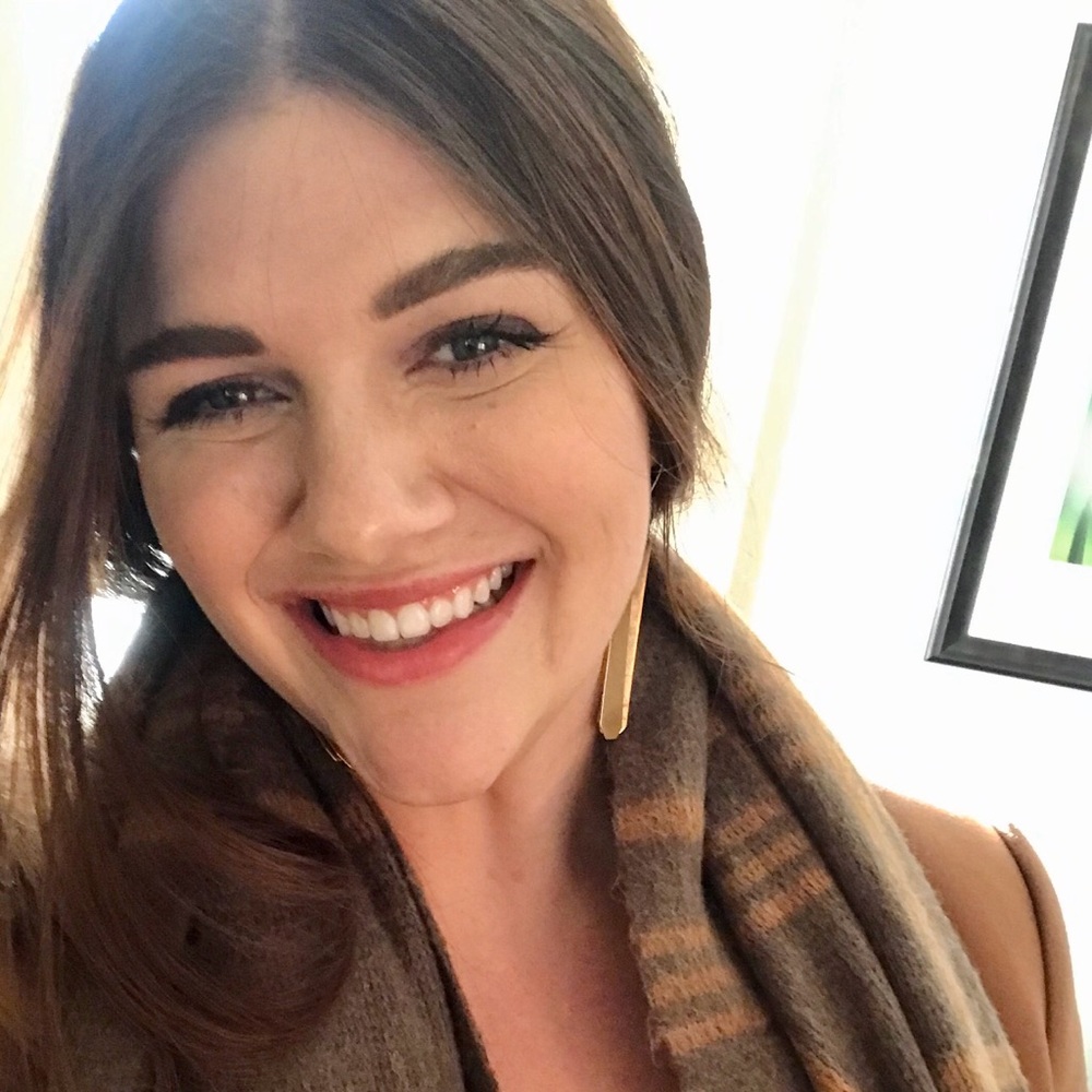 Meet your Posher, Lisa